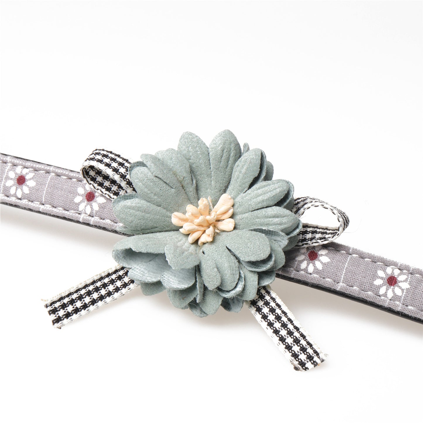 Floral Elegance Dog Collar